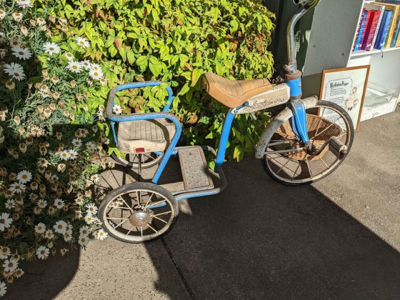 garage sale